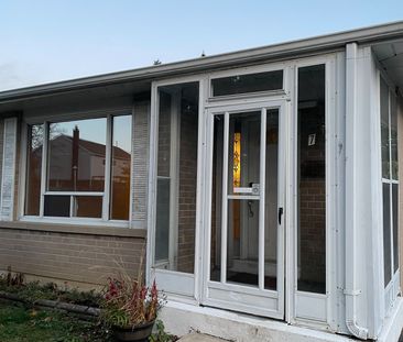 For Lease - 7 Mandrain Crescent, Brampton, Ontario - Photo 6