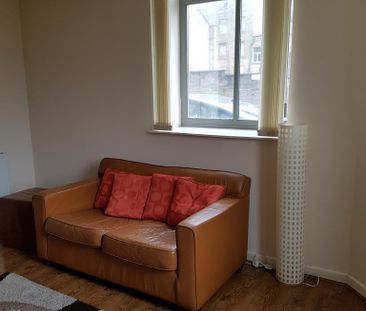 1 bedroom apartment to rent - Photo 2