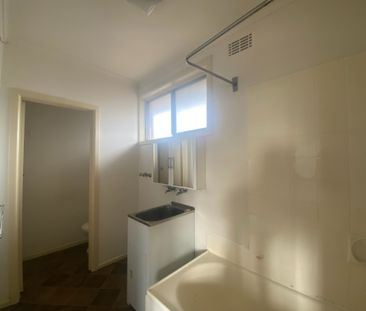 6 / 5-7 New Street, South Kingsville - Photo 5