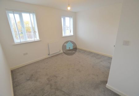 3 bedroom semi-detached house to rent - Photo 3