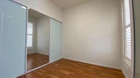 Modern One-Bedroom Apartment in the Heart of Hurstville CBD - Photo 2