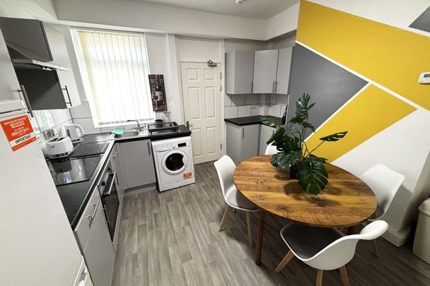 Vickers Road - Photo 1