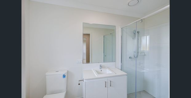 Brand New Family Home! - Photo 1