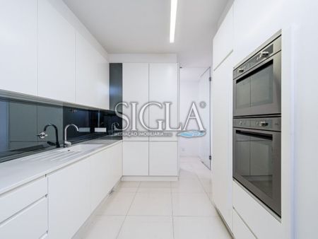 3 room luxury Apartment for rent in Praia da Madalena, Vila Nova de Gaia, Distrito do Porto - Photo 2