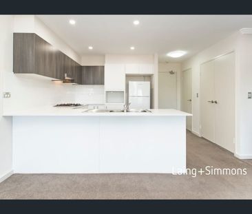 Modern Two Bedroom Unit in the Perfect Location! - Photo 6