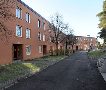 Härbrevägen 35, Skogås - Foto 1