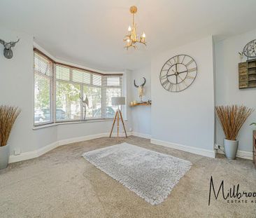 3 bedroom semi-detached house to rent - Photo 3