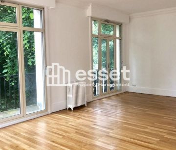 Appartement • Saint James-Général Koenig - Photo 2