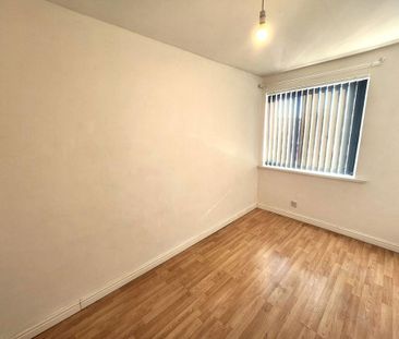 2 bedroom maisonette to rent - Photo 3