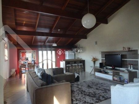 Casa com 5 quartos e 433m² para alugar em Igara, Canoas. - Photo 4