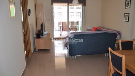 Two bedroom apartment with private solarium in Lomas de Cabo Roig - Photo 2