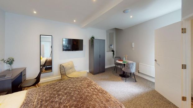 Studio to rent - Photo 1