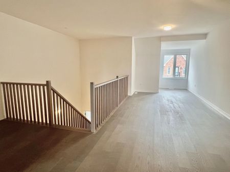 For Lease - 12 Yans Way, Markham, Ontario - Photo 5