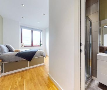 2 bedroom apartment to rent - Photo 6