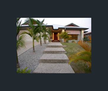 13 Flame Tree Court, Palmwoods, Qld 4555 - Photo 4