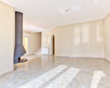 Villa for rent in Gata de Gorgos - Photo 5