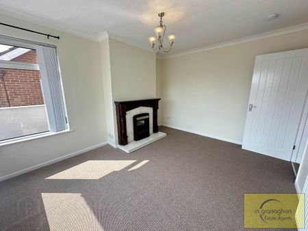 6 Glengoland Avenue, Belfast, BT17 0HY - Photo 2