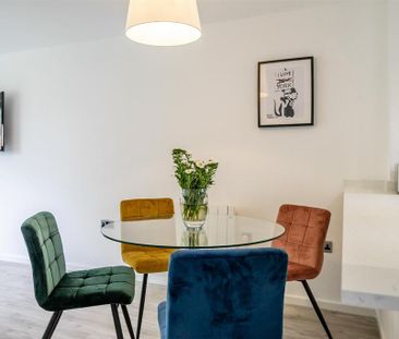 2 bedroom apartment to rent - Photo 5