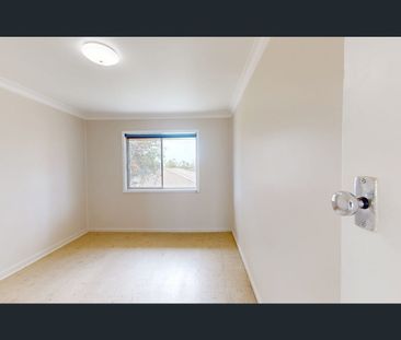 3/33 Aberglasslyn Road, Rutherford, NSW 2320 - Photo 5