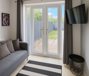 4 Bed End Terrace, John Rous Avenue, CV4 - Photo 2