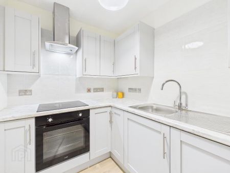 Bass Buildings, Alfred Street, Belfast, BT2 8EP - Photo 2