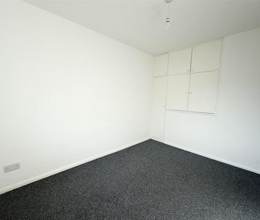 The Mount, Hailsham - Photo 1