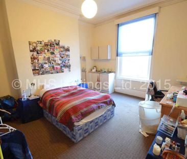 8 Bedroom Mid Terraced House for rent in Ash Grove - Photo 3