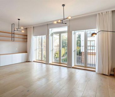 3 bedroom terraced house to rent - Photo 2