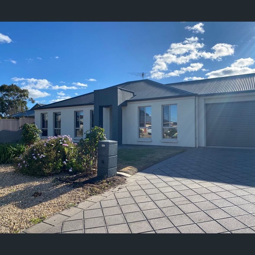 152 Railway Reserve, Murray Bridge, SA 5253 - Photo 1