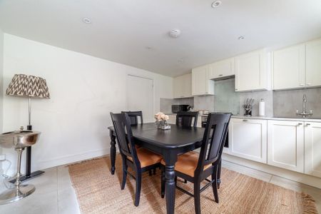 7 bedroom terraced house to rent - Photo 4