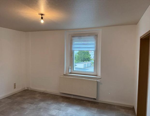 3-Raumwohnung mit Garage in Crossen - Photo 1