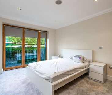 Hawthorn House, Farmleigh Woods, Castleknock, Dublin 15, D15 AW96 - Photo 5