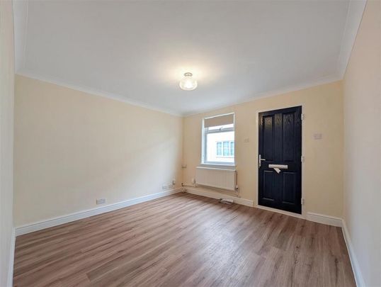 2 bedroom semi-detached house to rent - Photo 1