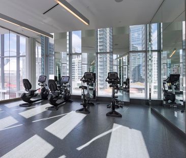 For Lease - 10 York Street Unit# 2409, Toronto, Ontario - Photo 2