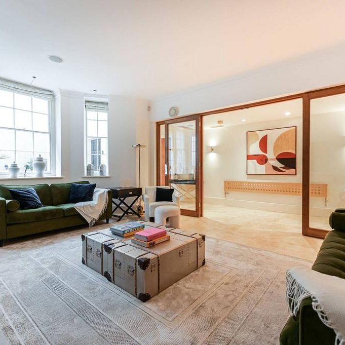 2 bedroom flat to rent - Photo 1