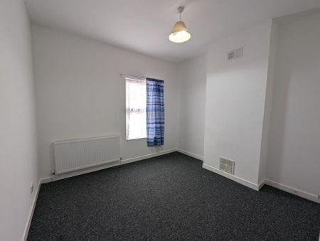 2 BED Terraced House To rent - Photo 3