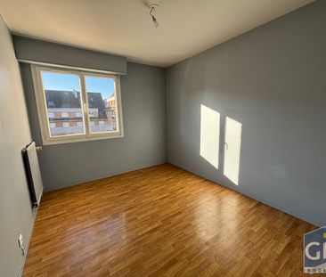 Location Appartement 4 pièces 78m² - Photo 4