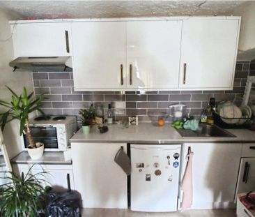 House share to rent - Photo 4