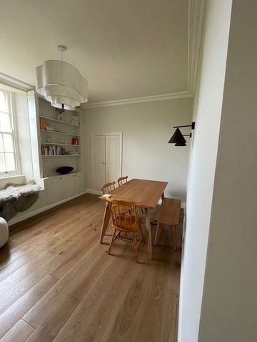 2 Bed Flat, Gloucester Row, BS8 - Photo 3