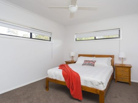 2/31 Booth Street, Golden Square - Photo 3