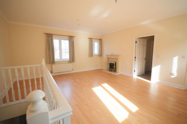 Finchale Avenue, Priorslee - £875 pcm - Photo 1