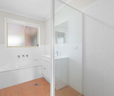 Beautiful Family Home in Peaceful Dunlop - Photo 5