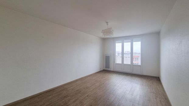 Location Appartement 2 pièces 53m² LA RICHE 37520 - Photo 1