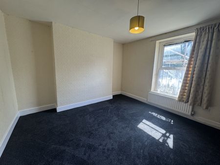 Basement Flat, 11, Lower Bank Road, Preston - Photo 4