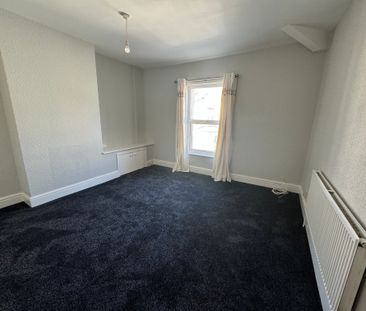 Clinton Avenue, Blackpool - Photo 2