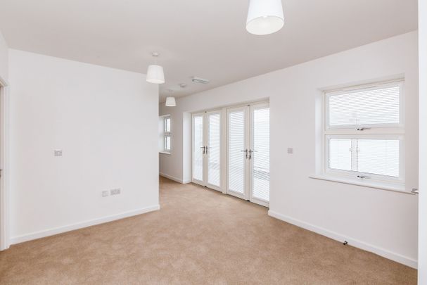3 bedroom apartment to rent Bodmin Place, Broughton, Milton Keynes, Buckinghamshire, MK10 - Photo 1