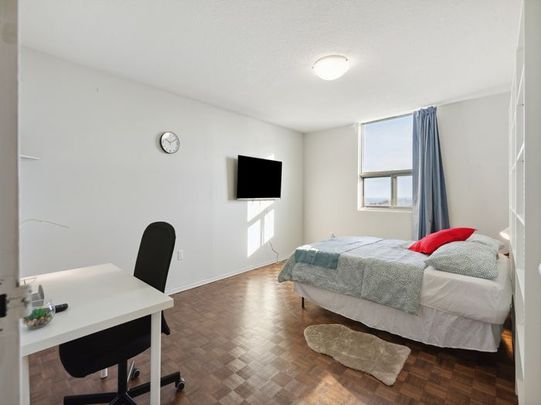 Deluxe Plus - Somerset, Halifax - Photo 1