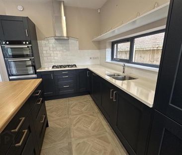 9 Rockland View, Ballyclare, BT39 9LZ - Photo 5