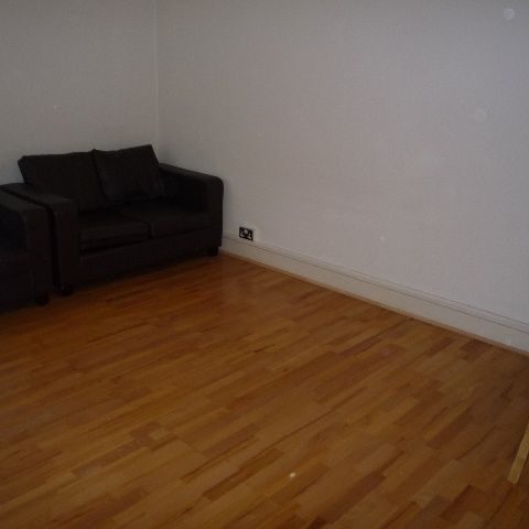 1 Bed Flat, Scott Ellis Gardens, NW8 - Photo 1