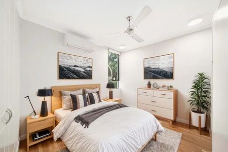 Scarborough - Photo 2